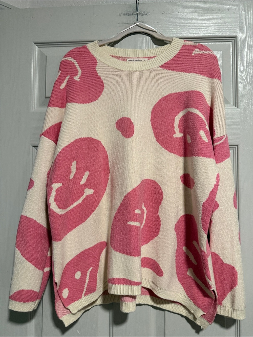 Cream & Pink Smiley Pattern Knit Sweater